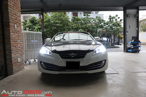 Hyundai Genesis Nang Cap Den Bi Xenon 4.JPG